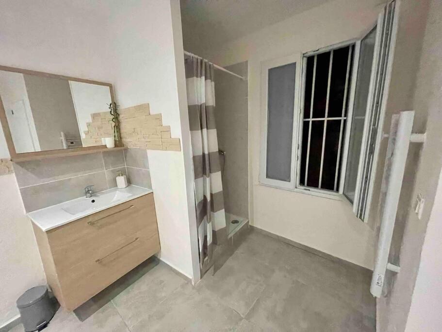 Toulon: Superbe Appartement Atypique 2 Chambres מראה חיצוני תמונה